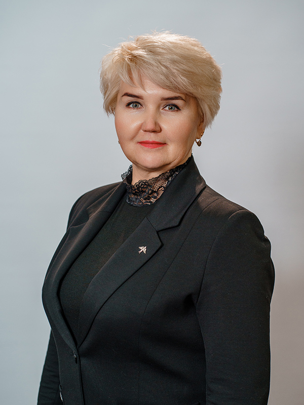 Кевлова Оксана Николаевна.
